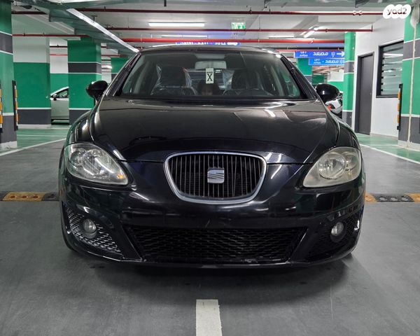 מודעת רכב סיאט לאון