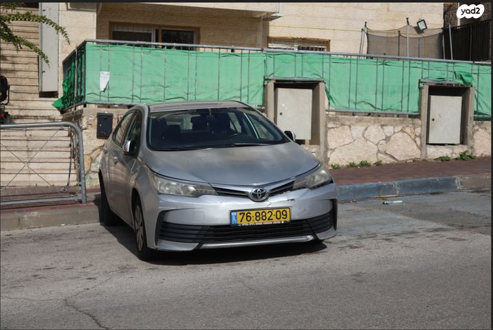 טויוטה קורולה