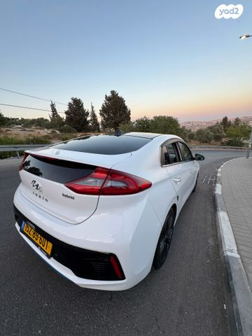 יונדאי איוניק