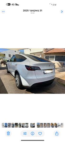 מודעת רכב טסלה מודל Y