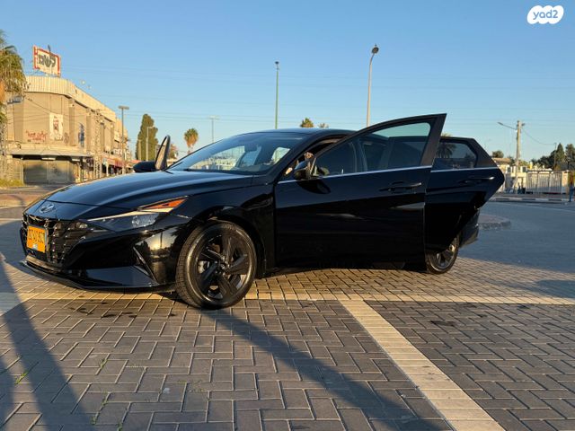 יונדאי אלנטרה