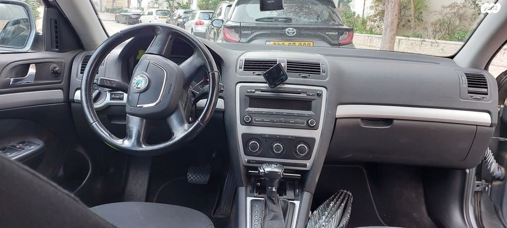 סקודה אוקטביה