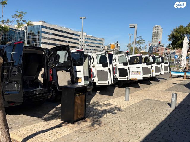 מודעת רכב סיטרואן ג'אמפי