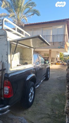 איסוזו די-מקס