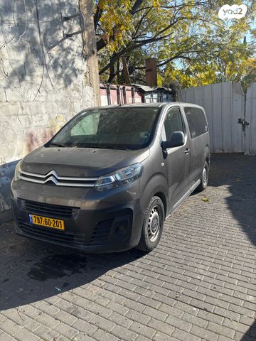 מודעת רכב סיטרואן ג'אמפי