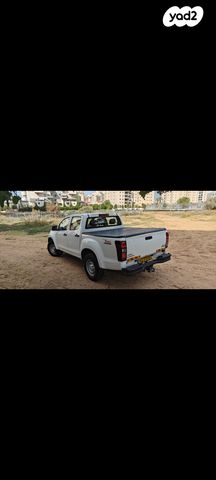 מודעת רכב איסוזו די-מקס