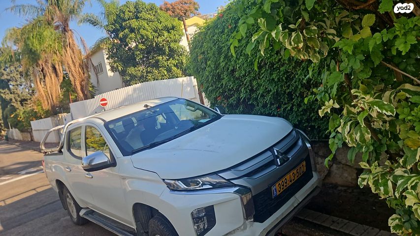 מודעת רכב מיצובישי טרייטון / L200