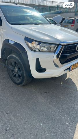 טויוטה היילקס