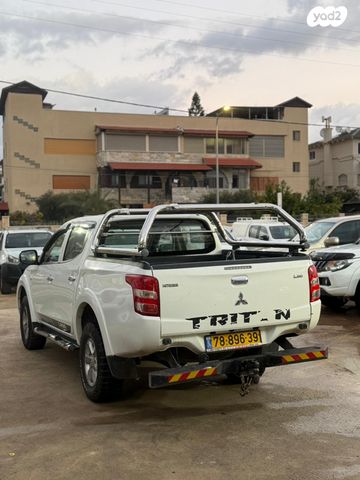 מיצובישי טרייטון / L200