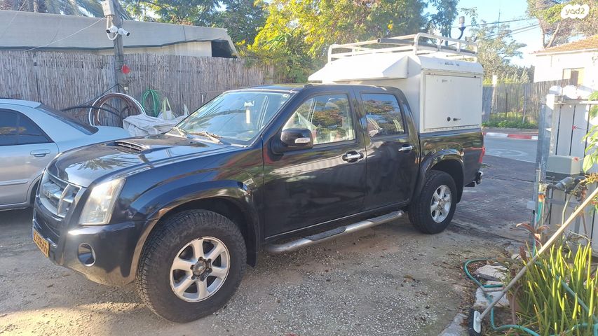 מודעת רכב איסוזו די-מקס