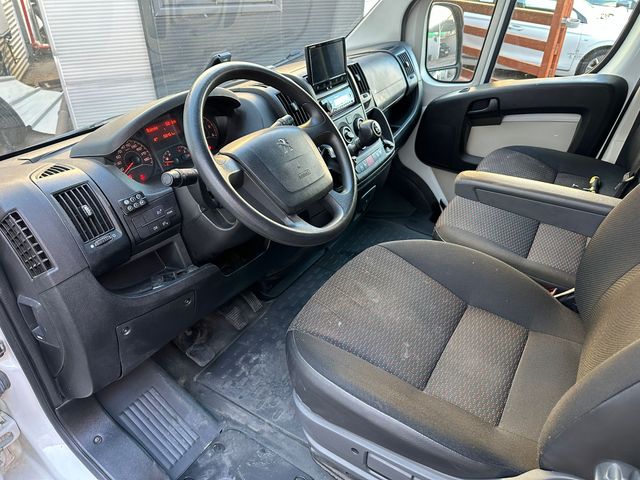 פיג'ו בוקסר