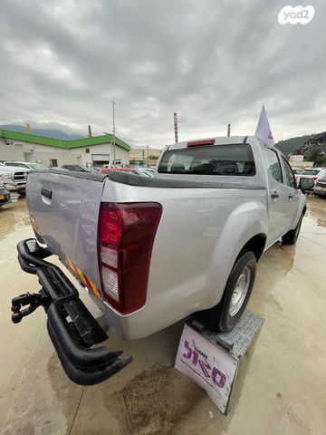 איסוזו די-מקס