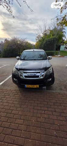 מודעת רכב איסוזו די-מקס