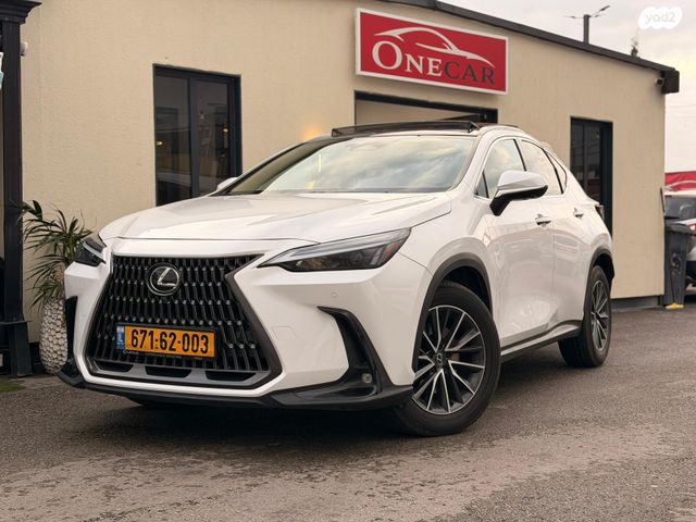 מודעת רכב לקסוס NX