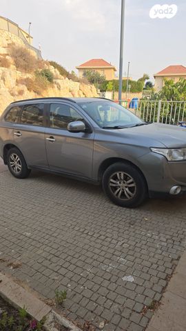 מודעת רכב מיצובישי אאוטלנדר