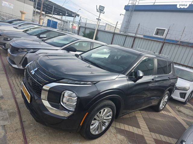 מודעת רכב מיצובישי אאוטלנדר