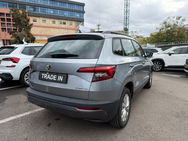 סקודה קארוק