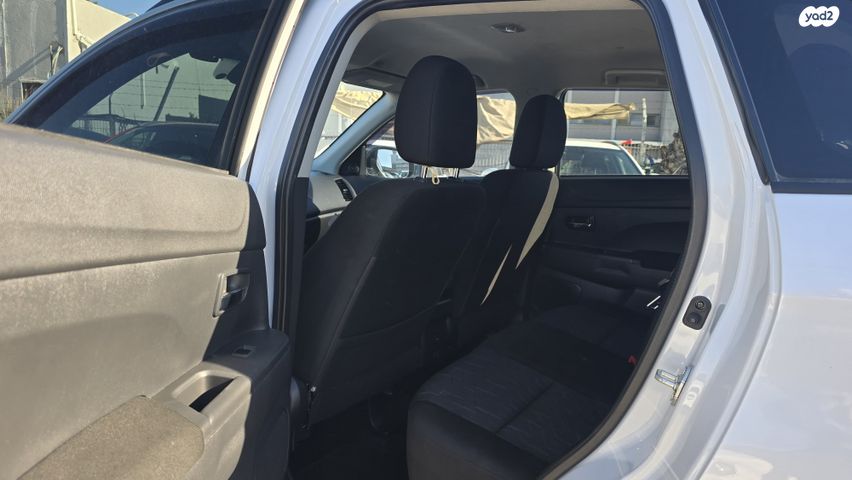 מיצובישי ASX