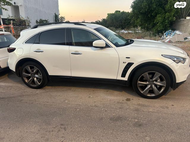 מודעת רכב אינפיניטי QX70