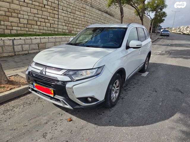 מודעת רכב מיצובישי אאוטלנדר