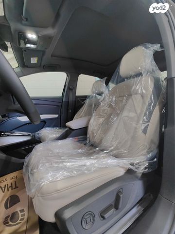 אאודי Q4 e-tron