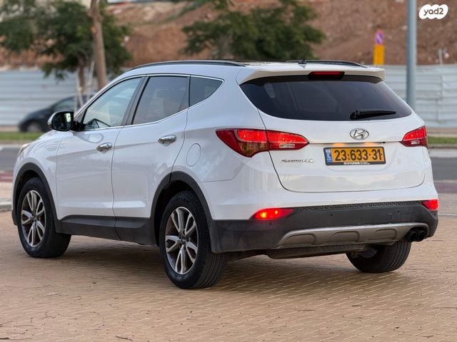 יונדאי סנטה פה