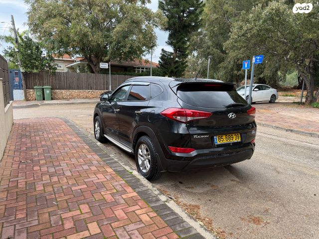 יונדאי טוסון