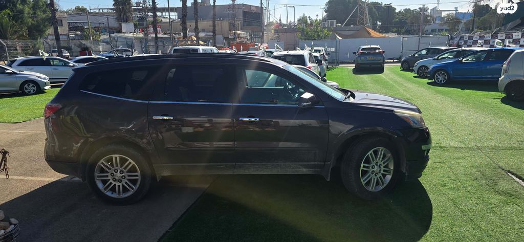 מודעת רכב שברולט טראוורס