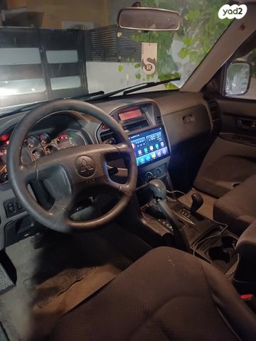 מיצובישי פג'רו