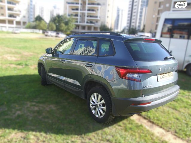 מודעת רכב סקודה קארוק