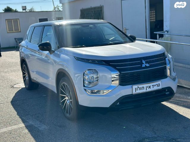 מודעת רכב מיצובישי אאוטלנדר 1