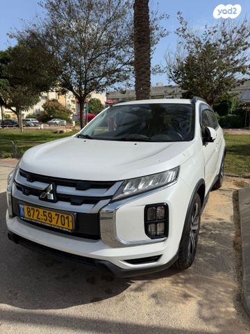 מודעת רכב מיצובישי ASX