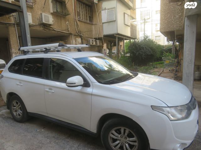 מודעת רכב מיצובישי אאוטלנדר