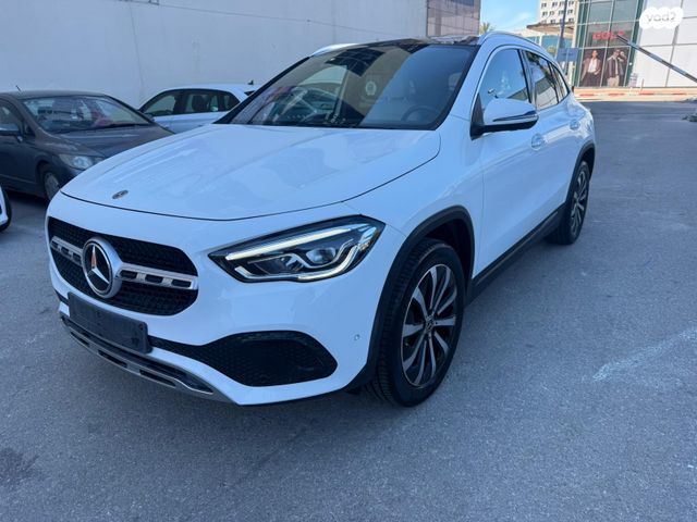 מודעת רכב מרצדס-בנץ GLA