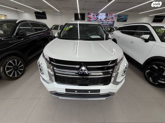 מיצובישי אאוטלנדר