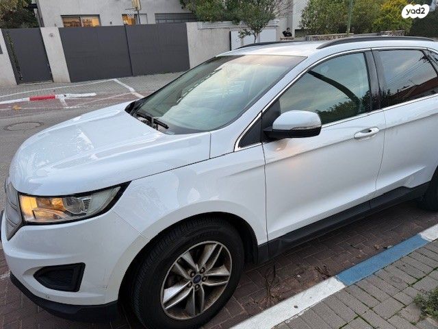 מודעת רכב פורד אדג'