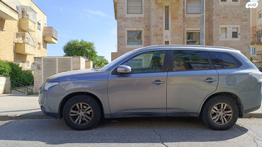 מודעת רכב מיצובישי אאוטלנדר