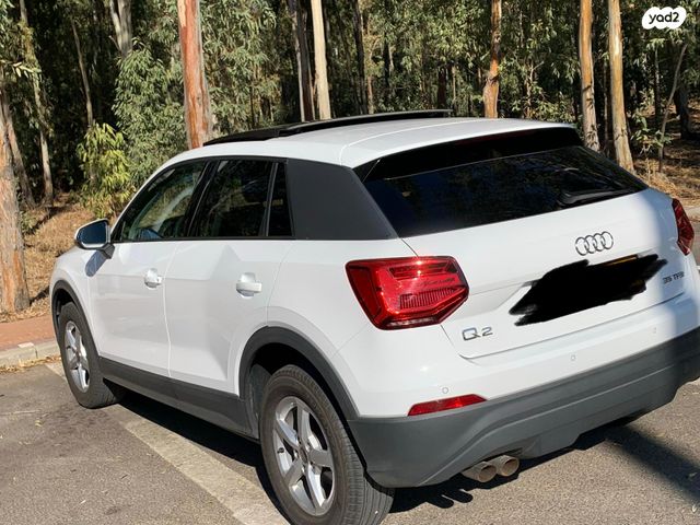 אאודי Q2