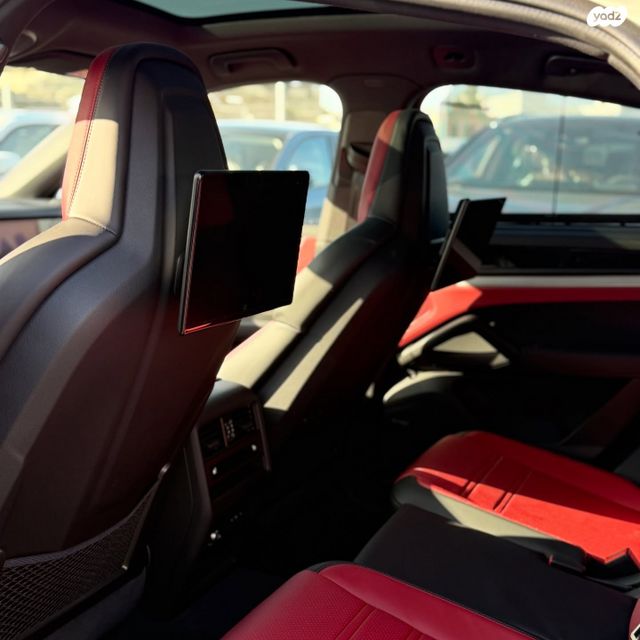 פורשה קאיין