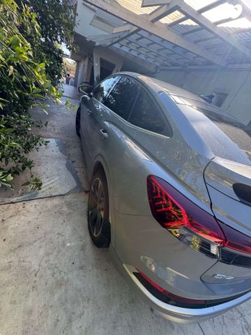 אאודי Q4 e-tron