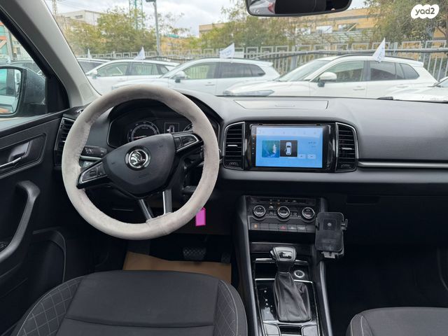 סקודה קארוק