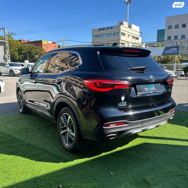 אם ג'י EHS PHEV
