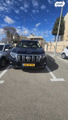 טויוטה לנד קרוזר