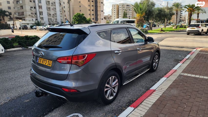 יונדאי סנטה פה