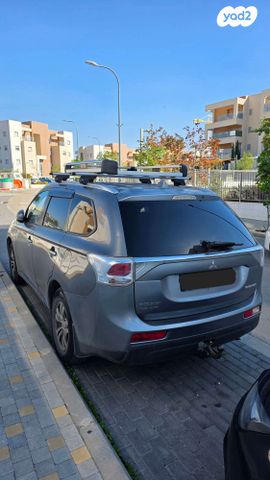 מיצובישי אאוטלנדר