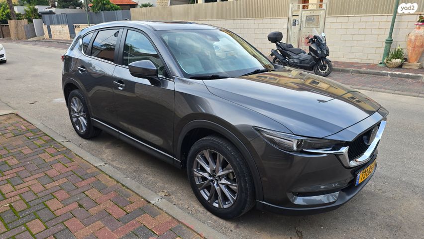 מודעת רכב מאזדה CX-5
