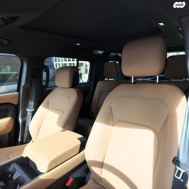 לנד רובר דיפנדר