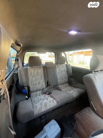 טויוטה לנד קרוזר