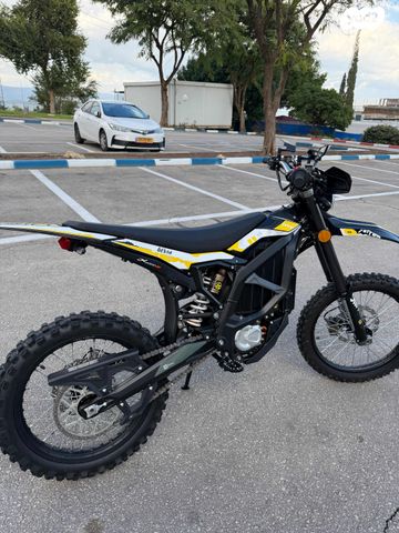 מודעת רכב סורון Light Bee X