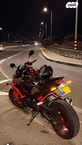 מודעת רכב קאוואסאקי Z900